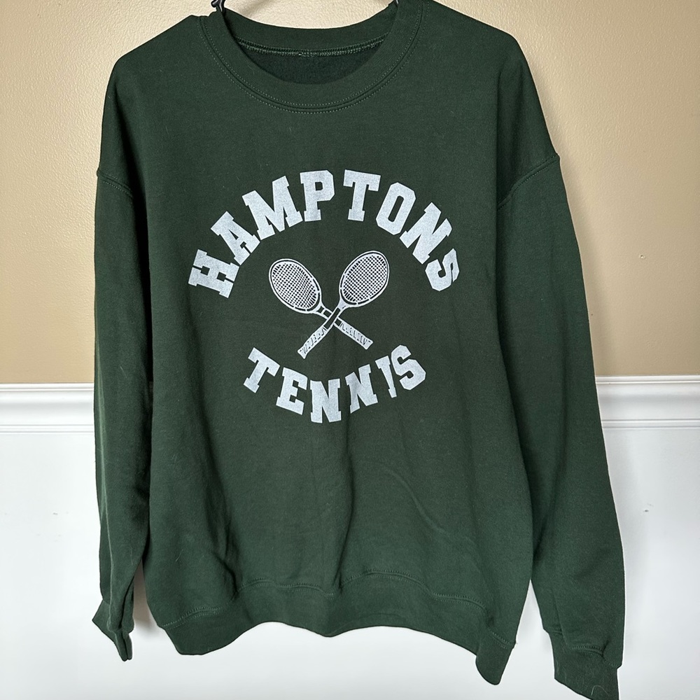 Hamptons Tennis Crewneck